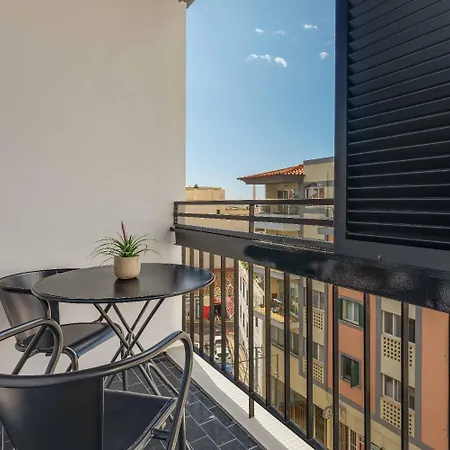 The Editory Garden Carmo Φουνκάλ