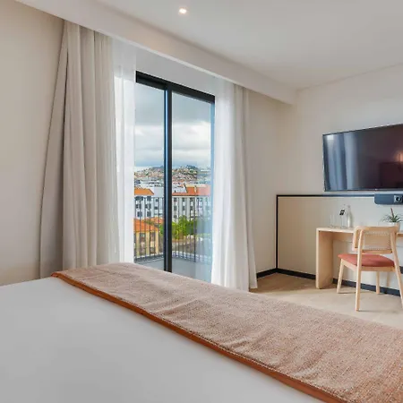 The Editory Garden Carmo Φουνκάλ