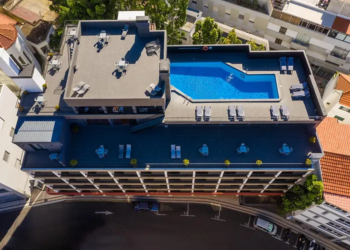 The Editory Garden Carmo Hotel 3*