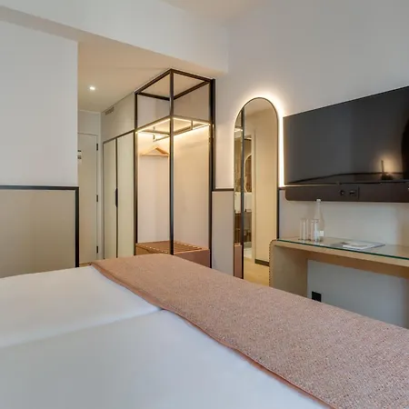 Hotel The Editory Garden Carmo Funchal (Madeira)