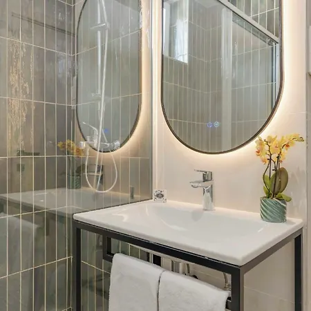 Hotel The Editory Garden Carmo 3*