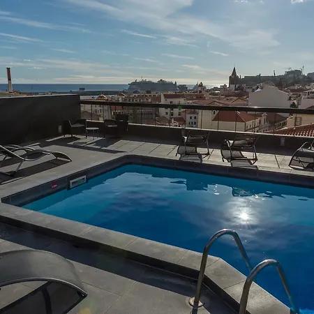 Hotel The Editory Garden Carmo Funchal (Madeira)