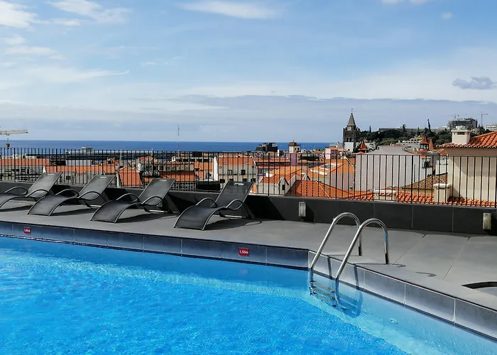 The Editory Garden Carmo Hotel Funchal (Madeira)