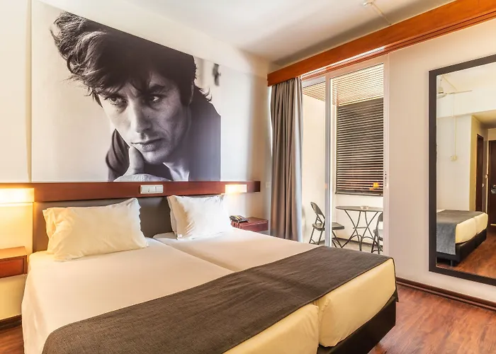 Hotel The Editory Garden Carmo 3*