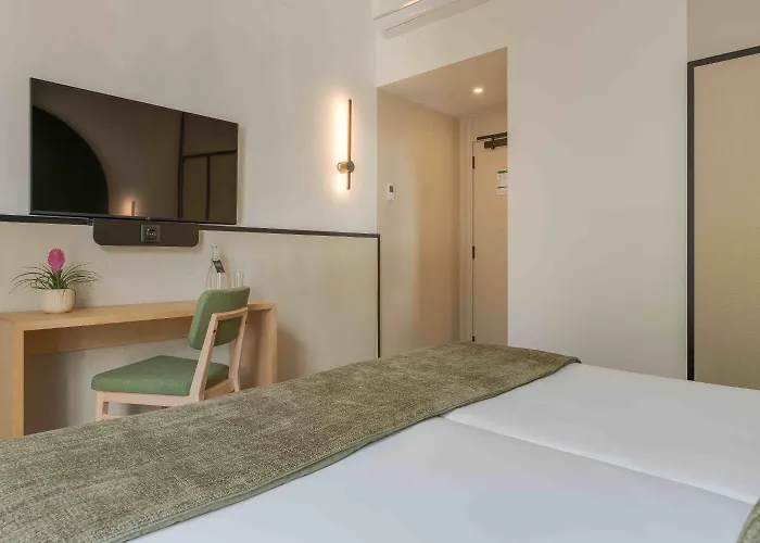 Hotel The Editory Garden Carmo Funchal (Madeira)