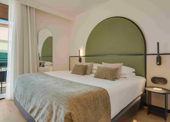 The Editory Garden Carmo 3* Funchal (Madeira)