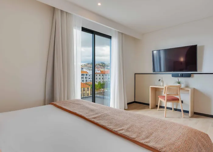 The Editory Garden Carmo Funchal (Madeira)