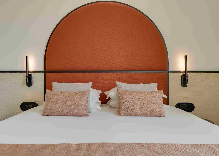 Hotel The Editory Garden Carmo Funchal (Madeira)