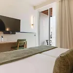 The Editory Garden Carmo 3*